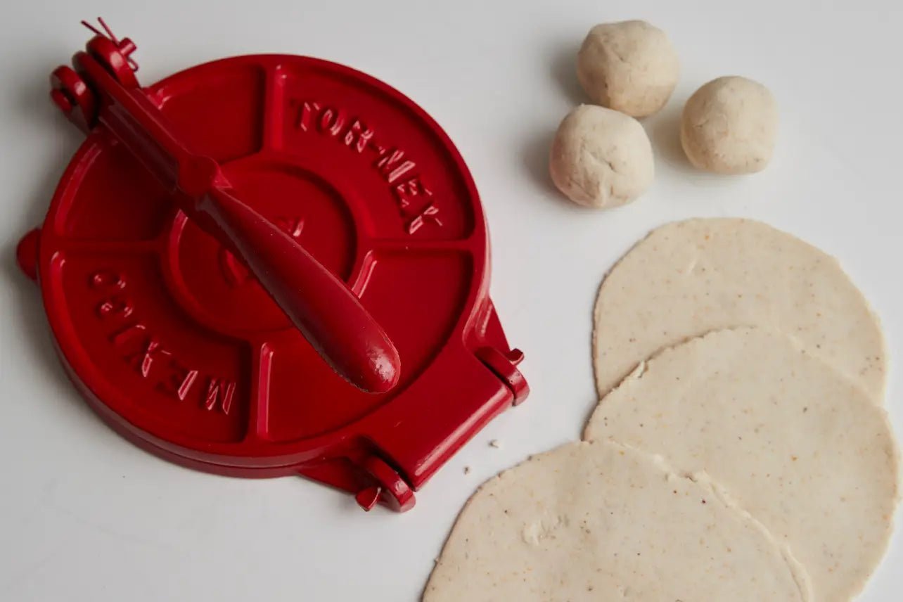 Cast Iron Tortilla Press Kit | Sudha's Emporium